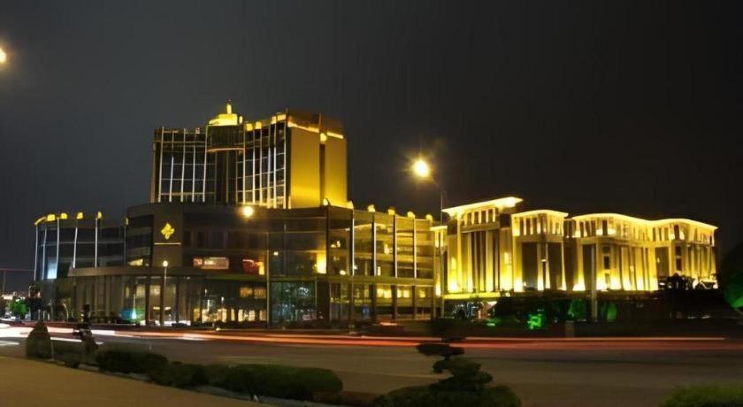 Changshu Jinling Tianming Grand Hotel Exterior foto