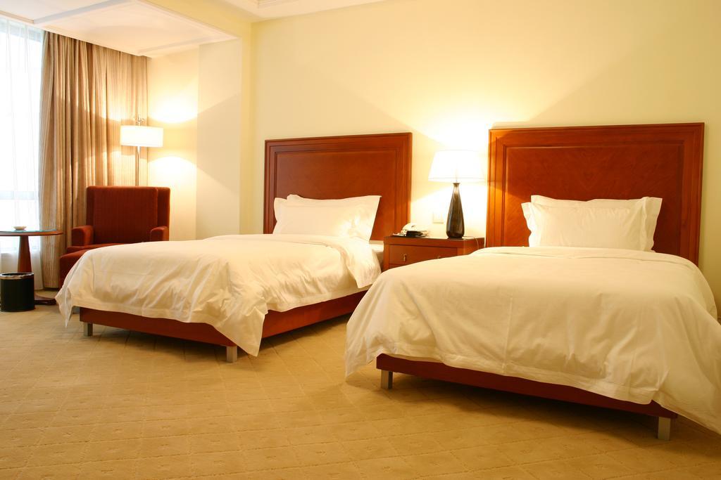 Changshu Jinling Tianming Grand Hotel Exterior foto